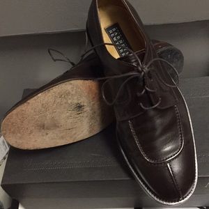 Dress shoes